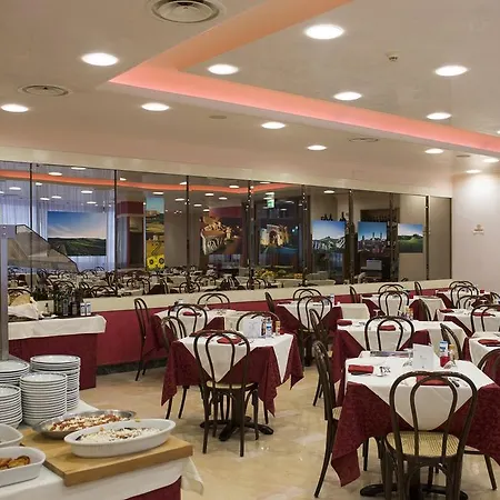 Ξενοδοχείο Miralaghi Family & Sport 4*