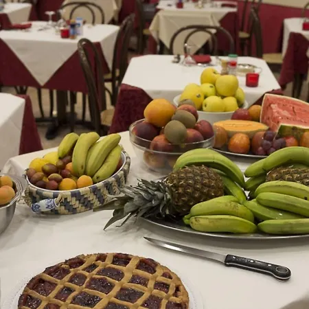 Miralaghi Family & Sport Ξενοδοχείο 4*