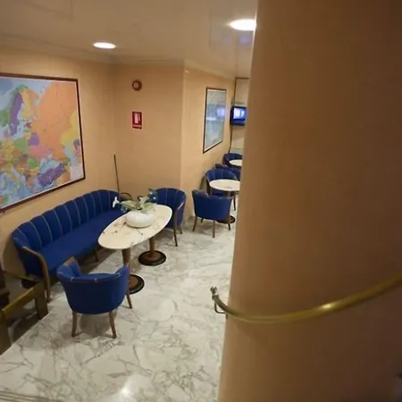 Ξενοδοχείο Miralaghi Family & Sport 4*