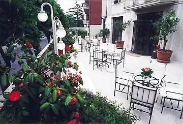 Ξενοδοχείο Miralaghi Family & Sport Chianciano Terme